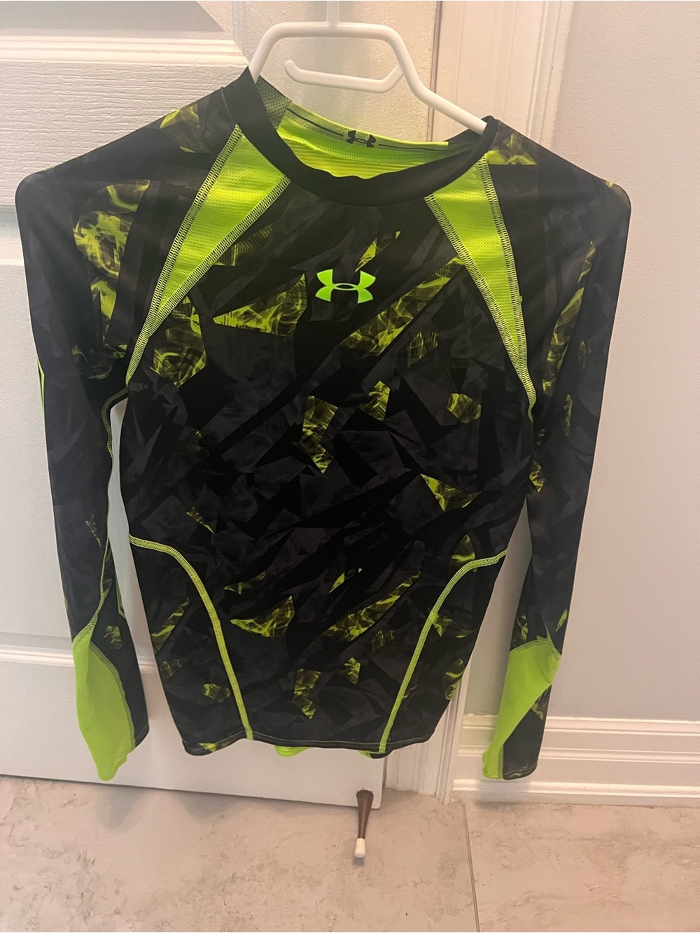 Under Armour Black & Neon Green Performance Compression Top Hockey